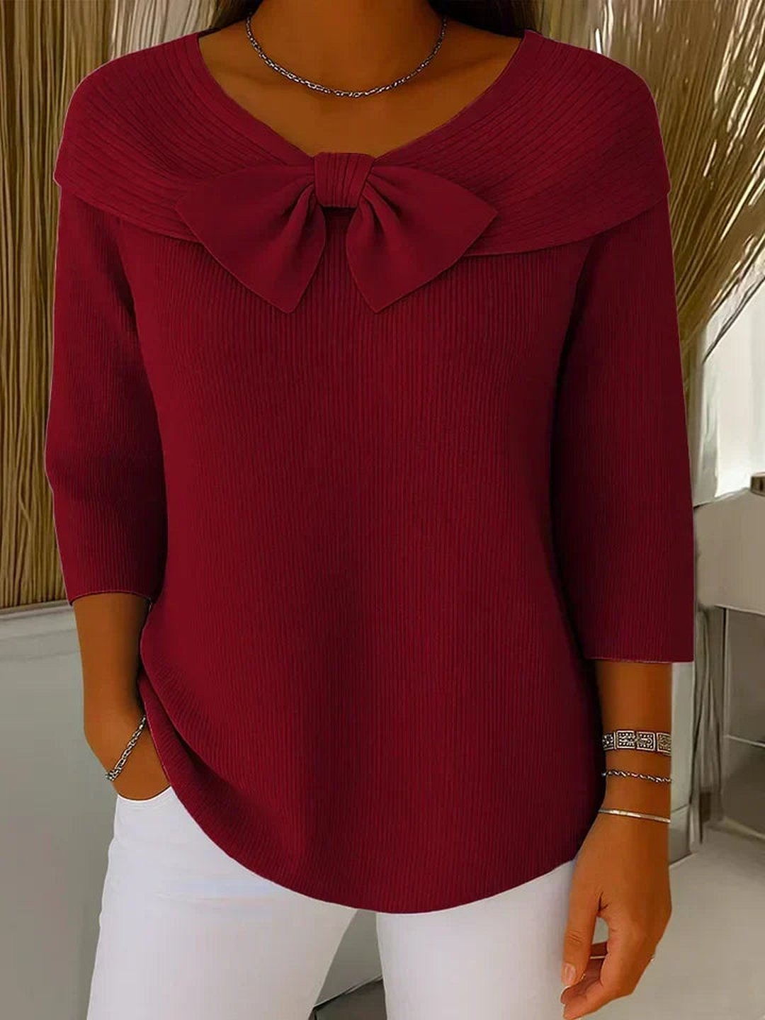 Tula | Sweater with Bow and Round Neckline